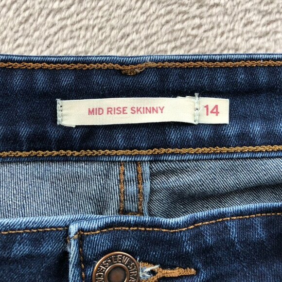 Levi's Womens Jeans Size 14S Mid Rise Skinny Leg Blue Dark Denim Casual Ankle - Picture 3 of 16